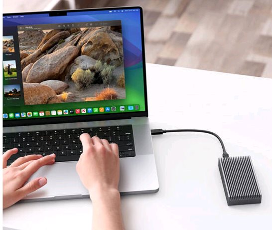 2TB LMP DataFlash USB4 / Thunderbolt 3 40Gbit  SSD externí disk až 3000MB/s 